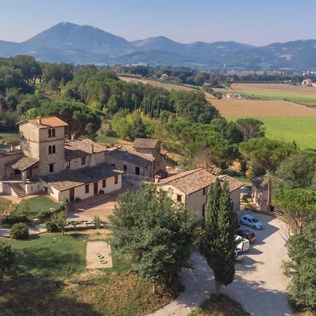 Gh Borgo Pulciano Agriturismo Montone  Zewnętrze zdjęcie