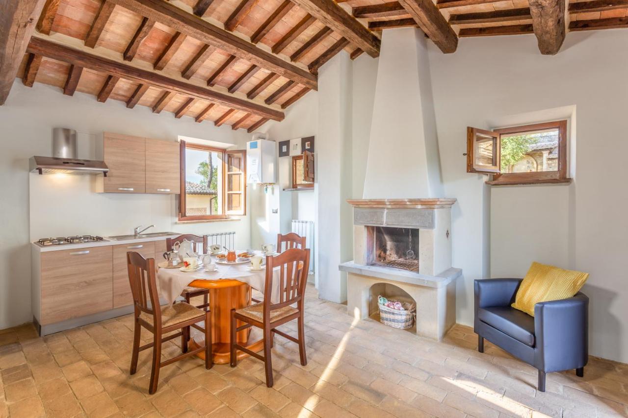 Gh Borgo Pulciano Agriturismo Montone  Zewnętrze zdjęcie