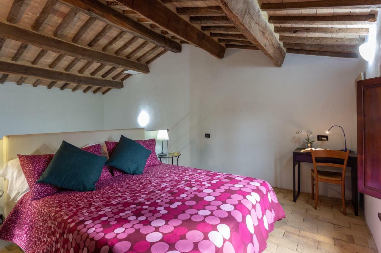 Gh Borgo Pulciano Agriturismo Montone  Zewnętrze zdjęcie